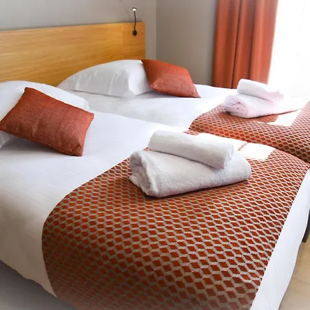 Hotel Le Castel D'alti Bagneres-de-Luchon