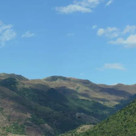 Le Castel D'alti Bagneres-de-Luchon