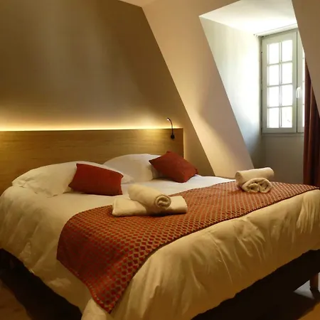 Le Castel D'alti Bagneres-de-Luchon