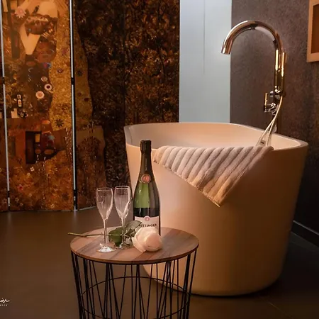 Hotel Le Castel D'alti