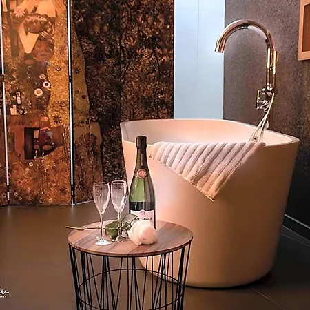 Le Castel D'alti Hotel